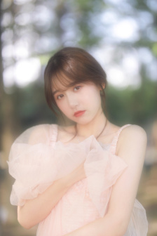 女式开襟睡衣裙子做双人运动
